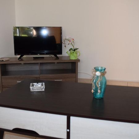 Diana Apartment Paphos ภายนอก รูปภาพ