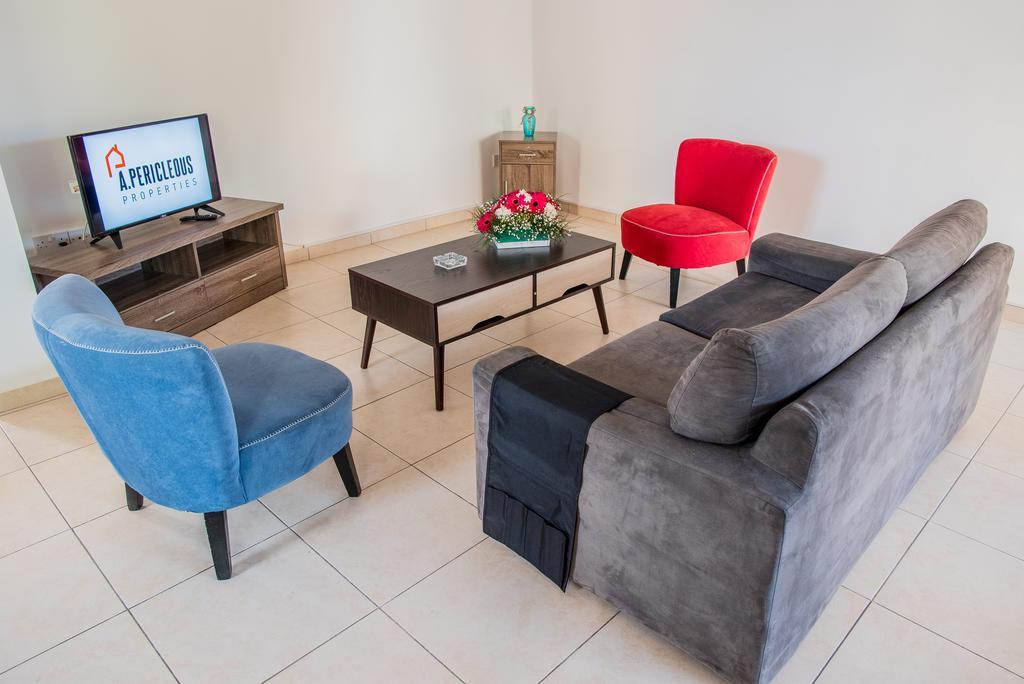 Diana Apartment Paphos ภายนอก รูปภาพ